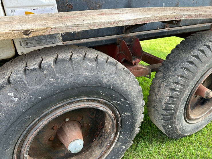 45’-ground-drive-sprayer-image-4