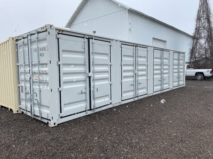 #2025-•-40'-high-cube-shipping-container-image-1