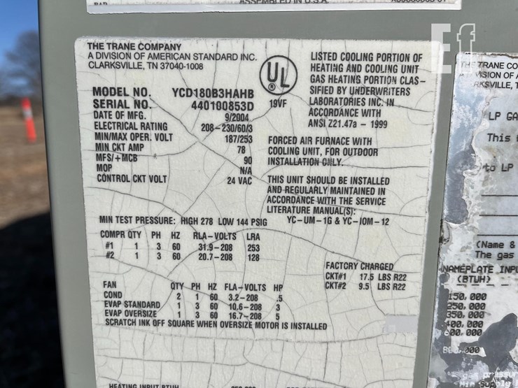 trane-rooftop-heating-/-air-conditioning-unit-image-7