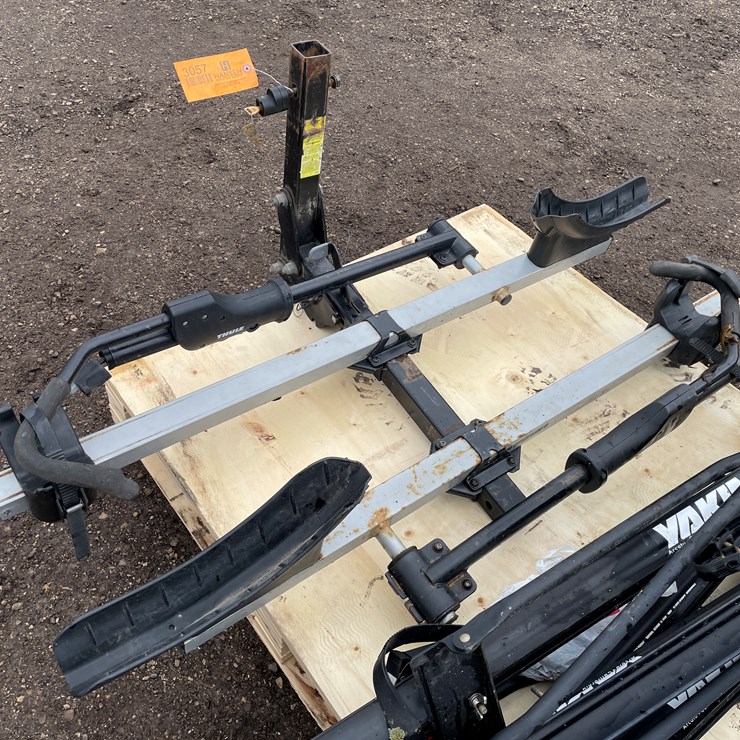 #3057 • Thule 2-Bike Hitch Rack