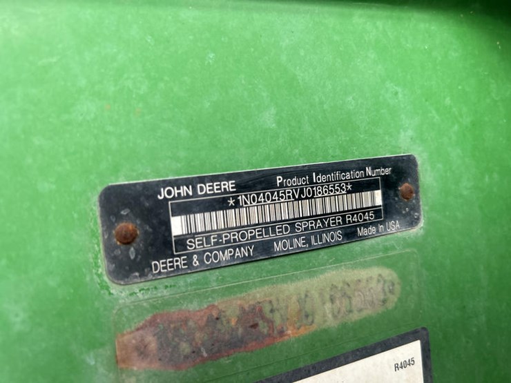2018-john-deere-r4045-image-32