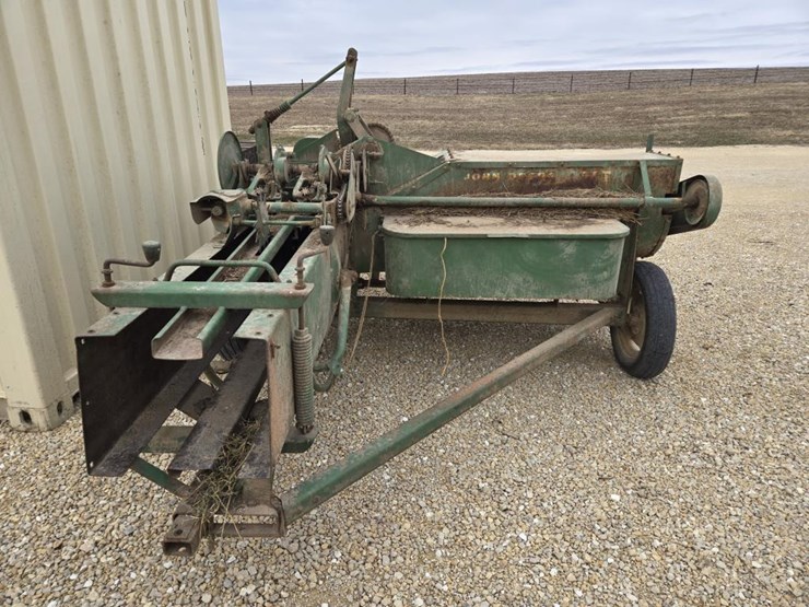 john-deere-24t-image-7