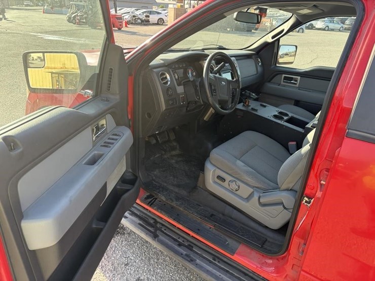 2011-ford-f150-xlt-image-12