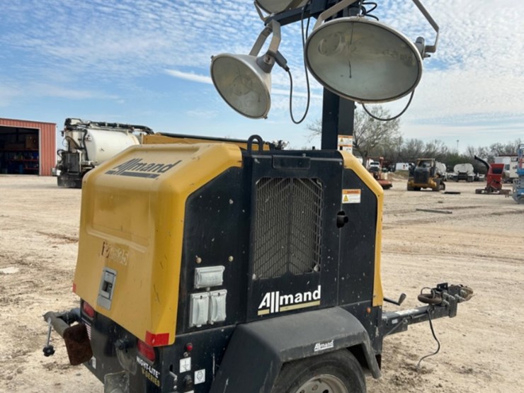 2019-allmand-light-plant-image-4