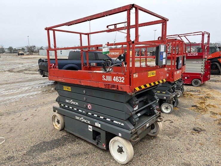 2017-skyjack-sjiii4632-image-2