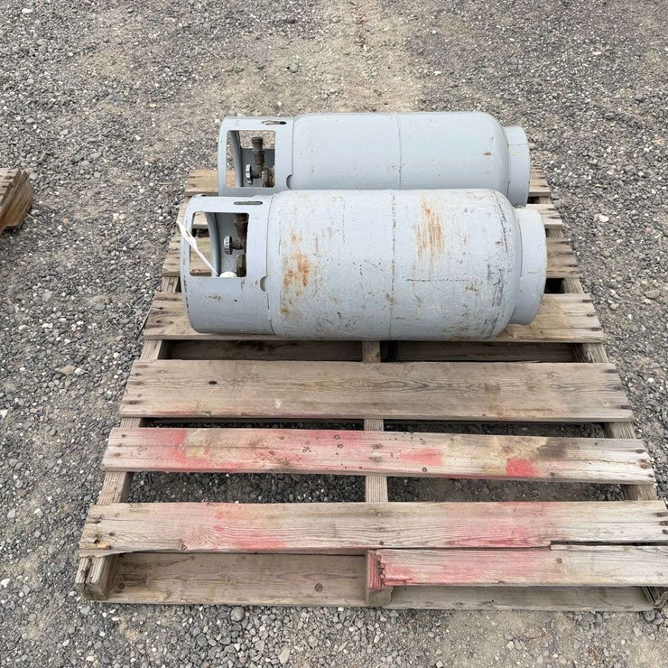 (2) UL Inc. Industrial Truck Propane Tanks