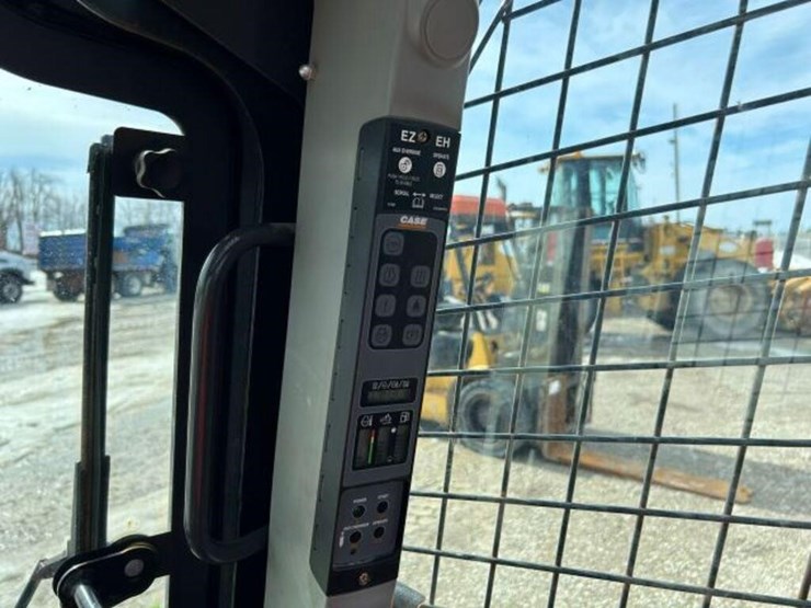 2019-case-tr340-image-11