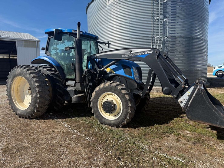 2010-new-holland-t7050-image-11