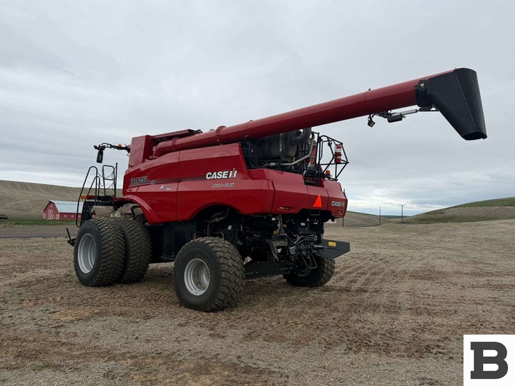 2020-case-ih-8250-image-5