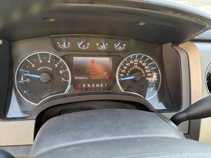 2011-ford-f150-xlt-image-15