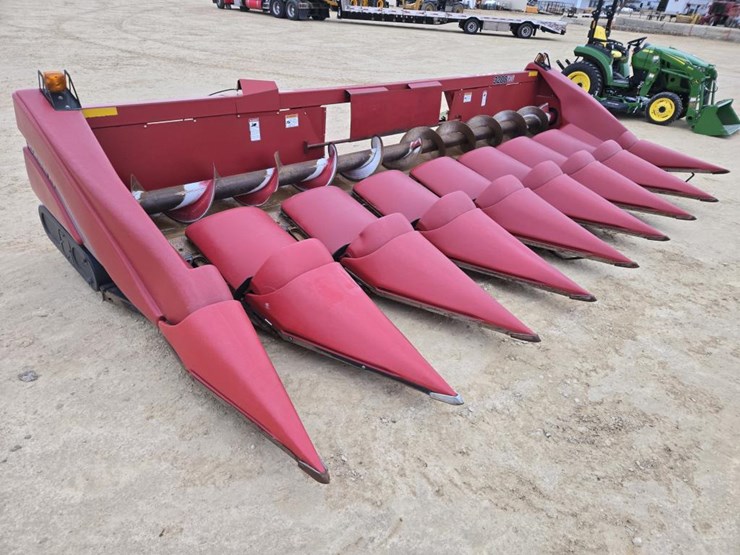 case-ih-3208-image-2