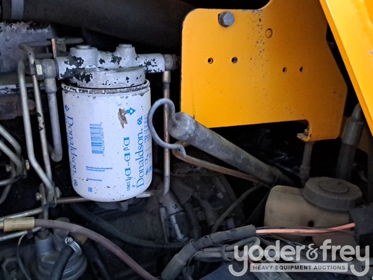 benford-6-ton-swivel-skip-dumper,-roll-bar-image-40