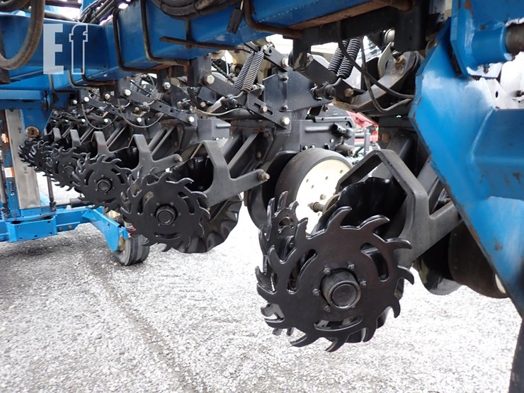 kinze-3600-image-10