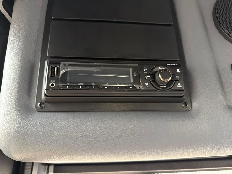 2024-dennis-eagle-proview-image-26