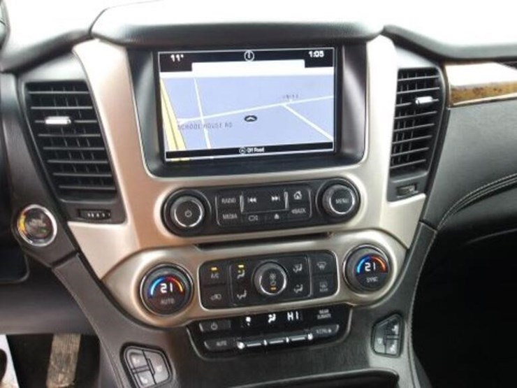 2016-gmc-yukon-denali-image-28