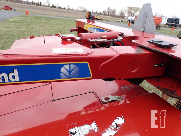 new-holland-h7230-image-9