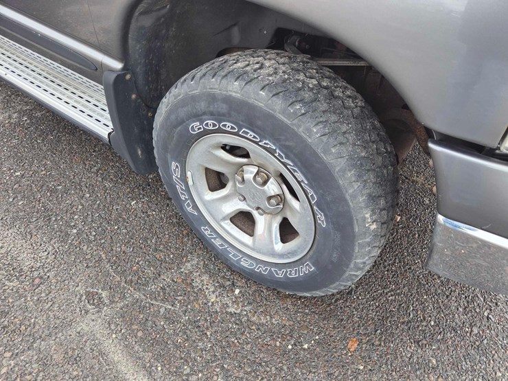 2005-dodge-ram-1500-image-11