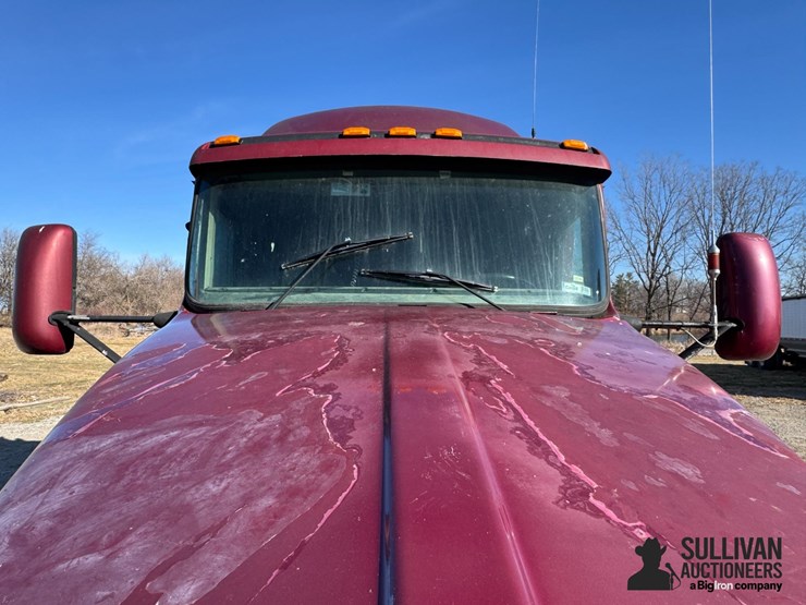 1997-kenworth-t600-image-12