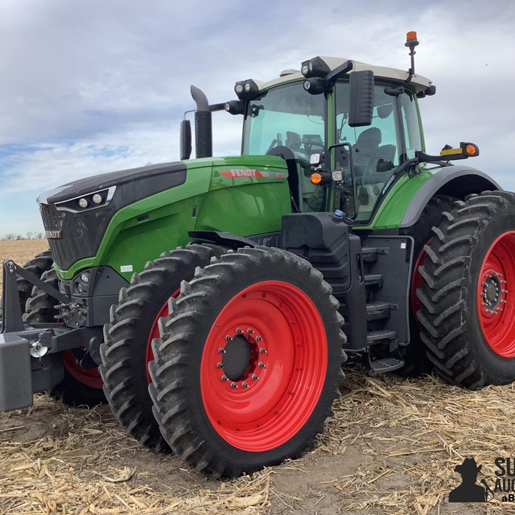 2021 FENDT 1038 VARIO