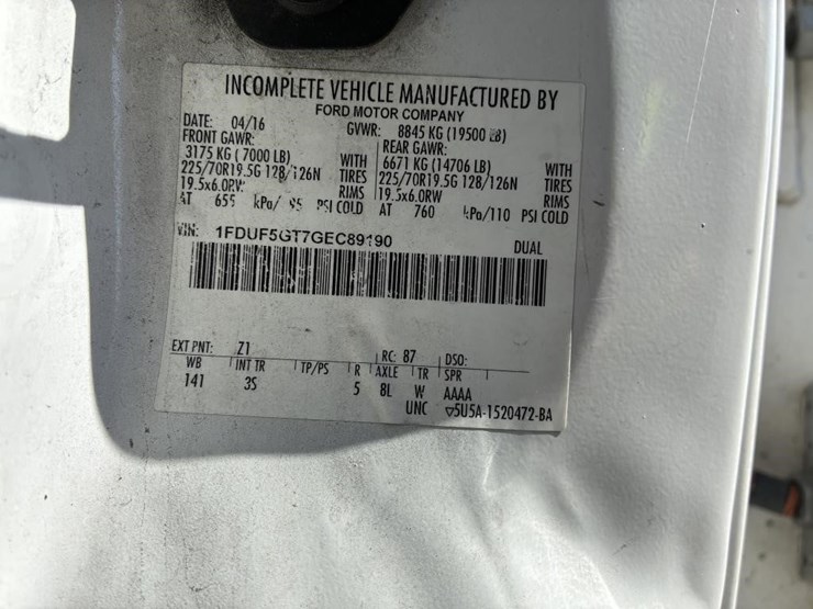 2016-ford-f550-sd-image-16