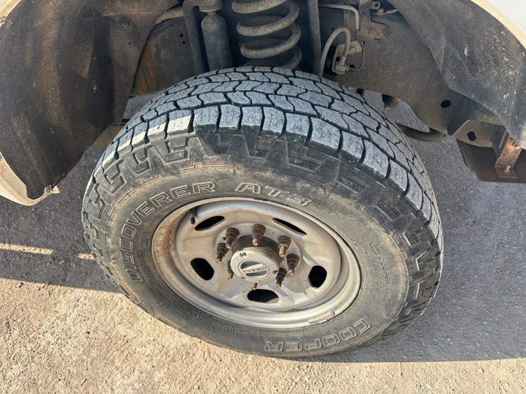 2014-ford-f350-image-4