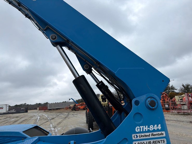 2016-genie-gth844-image-9