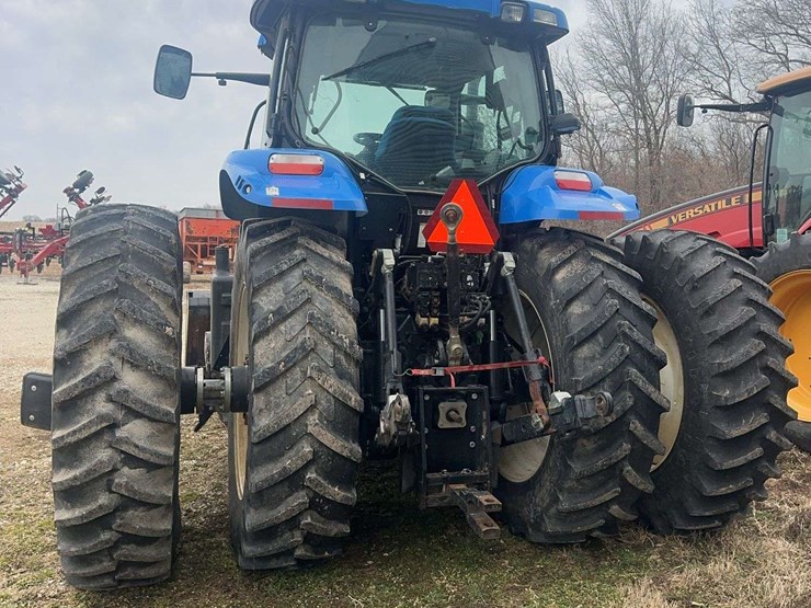 2010-new-holland-t7050-image-15