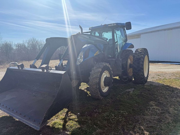 2010-new-holland-t7050-image-13