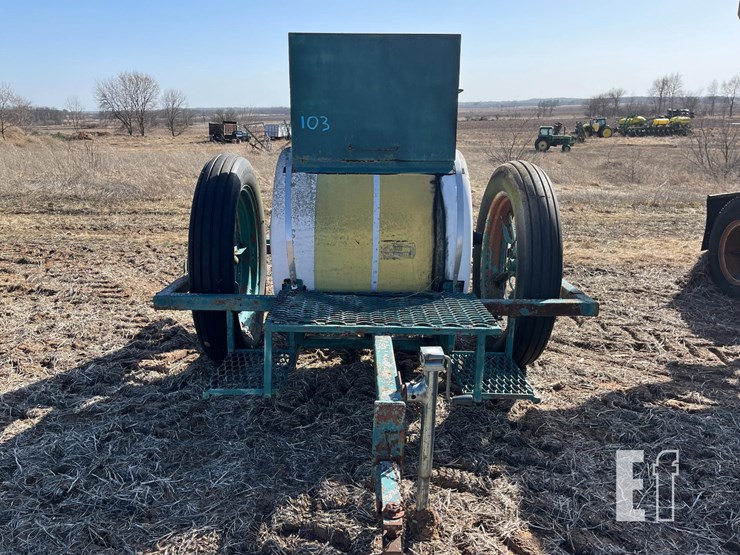 water-tank-on-transport-image-2