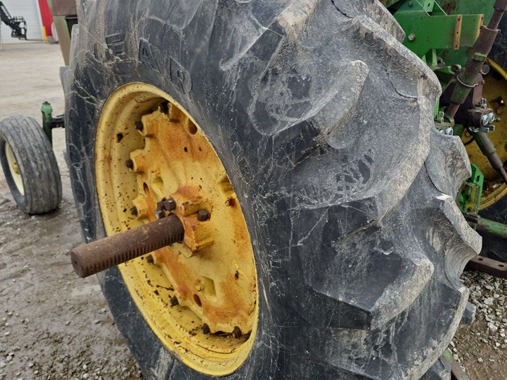 1969-john-deere-4020-image-11