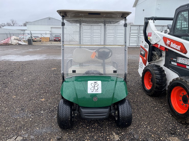 #3101-•-2009-yamaha-ydra-gas-golf-cart-image-2