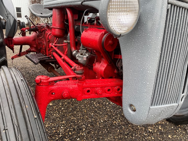 2018-ford-8n-image-11