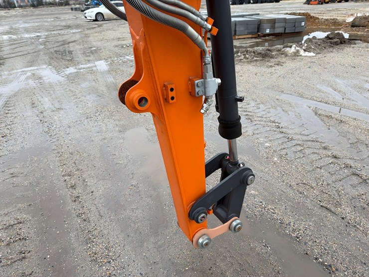 develon-dx35z-7-image-13