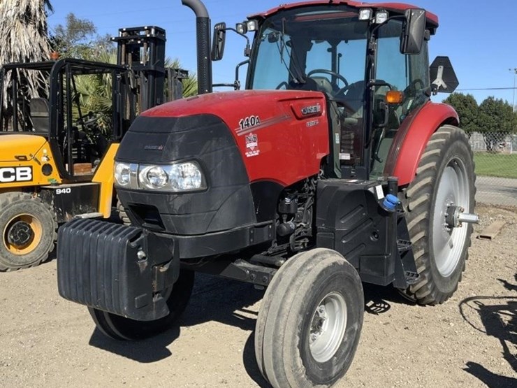case-ih-farmall-140a-image-1