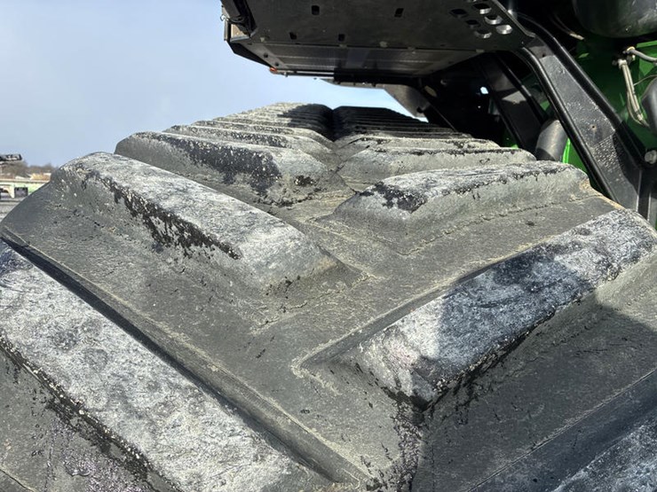 2015-john-deere-9470rt-image-31