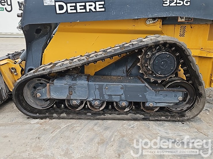 2024-deere-325g-image-16