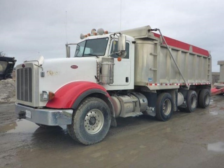 2015-peterbilt-367-image-1