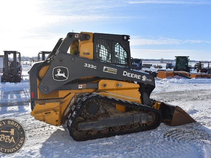 2023-deere-333g-image-12