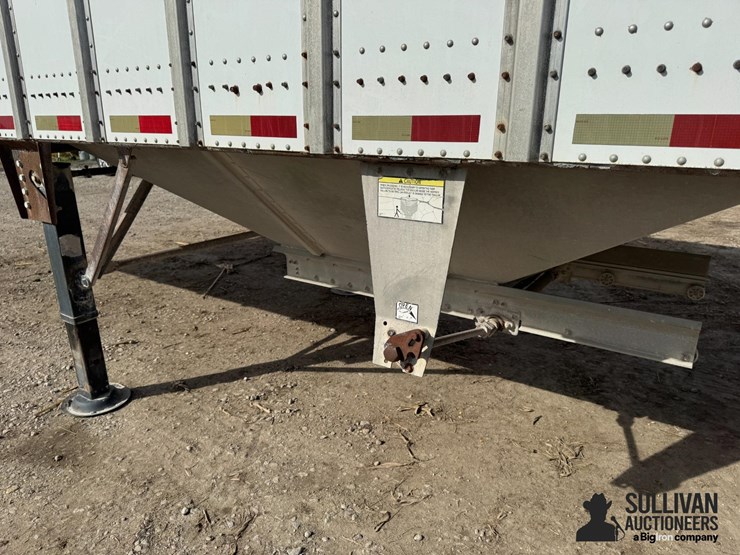 2009-merritt-grain-trailer-image-14