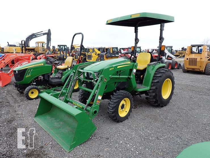 2021-john-deere-3038e-image-2
