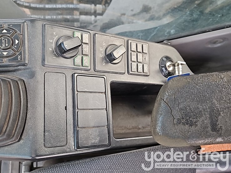 2020-volvo-ec200el-image-46