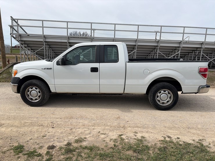 2011-ford-f150-image-1