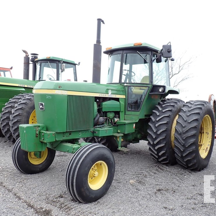 JOHN DEERE 4630