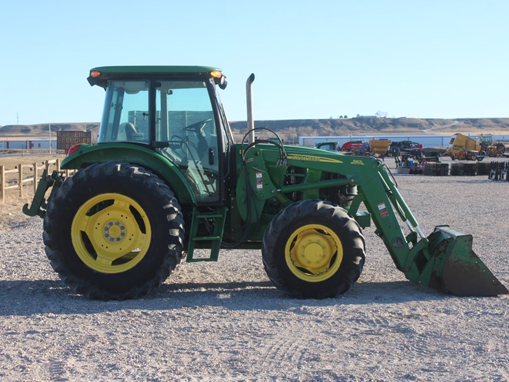 2011-john-deere-6115d-image-6