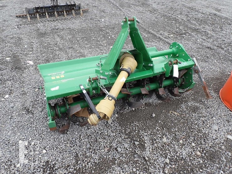 2021-john-deere-655-image-1