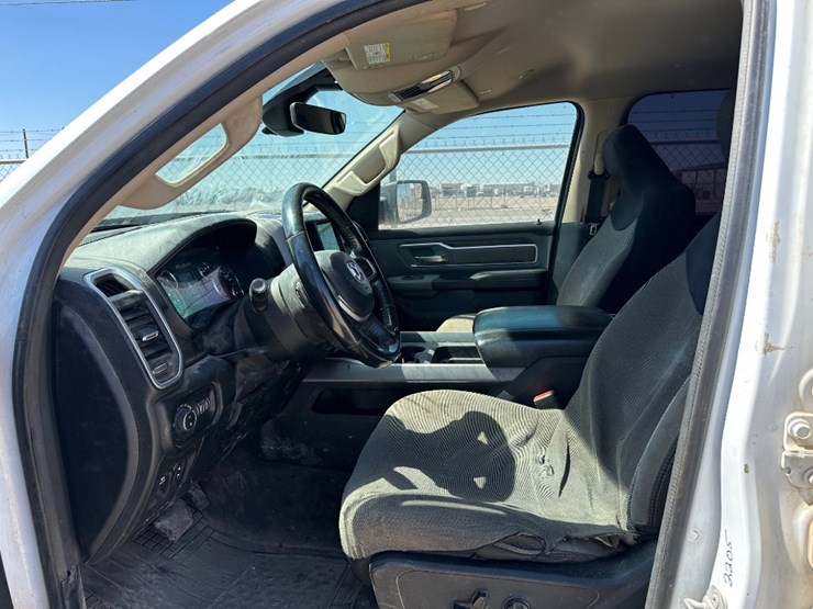 2019-dodge-ram-1500-image-10