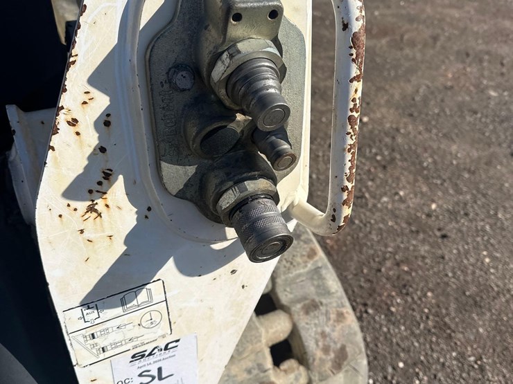 2019-bobcat-t595-image-9