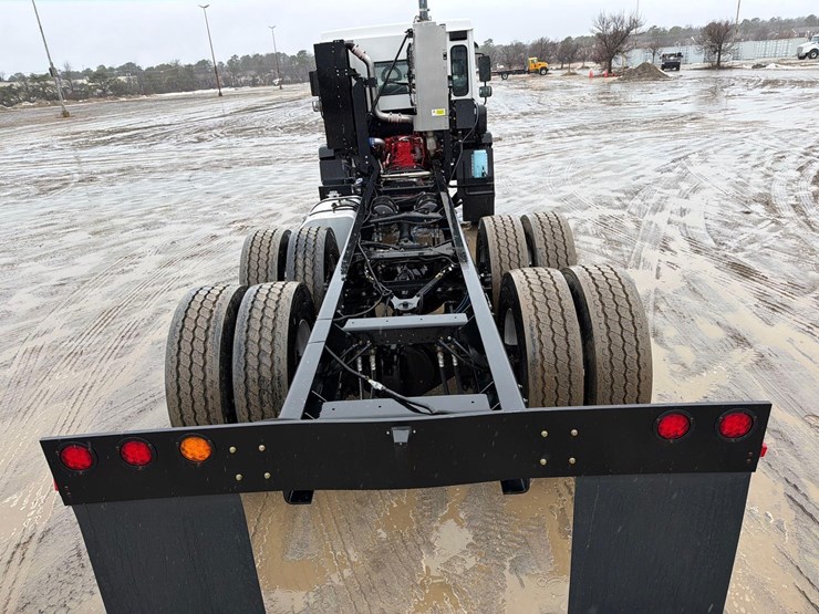 2025-dennis-eagle-proview-image-6