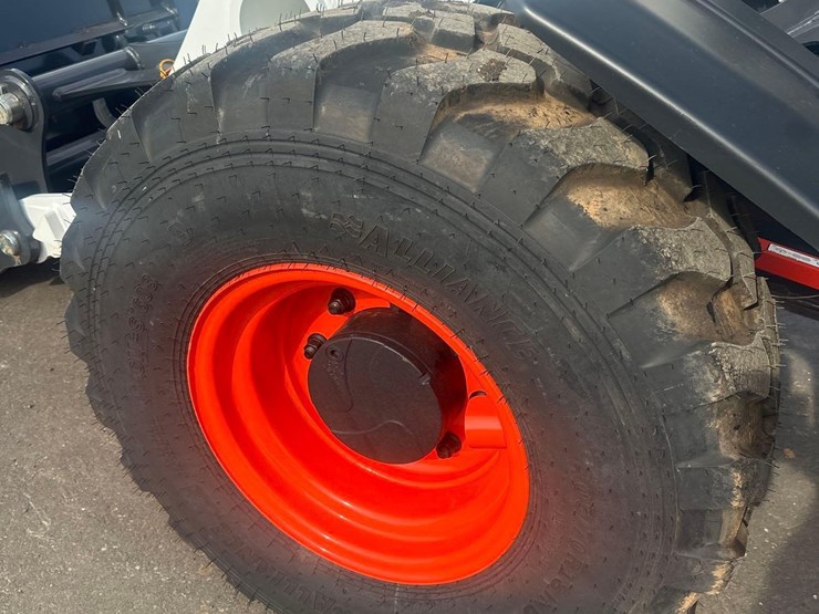 2024-bobcat-l85-image-16