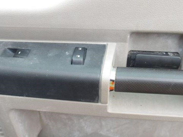 2010-ford-f250-xlt-image-36